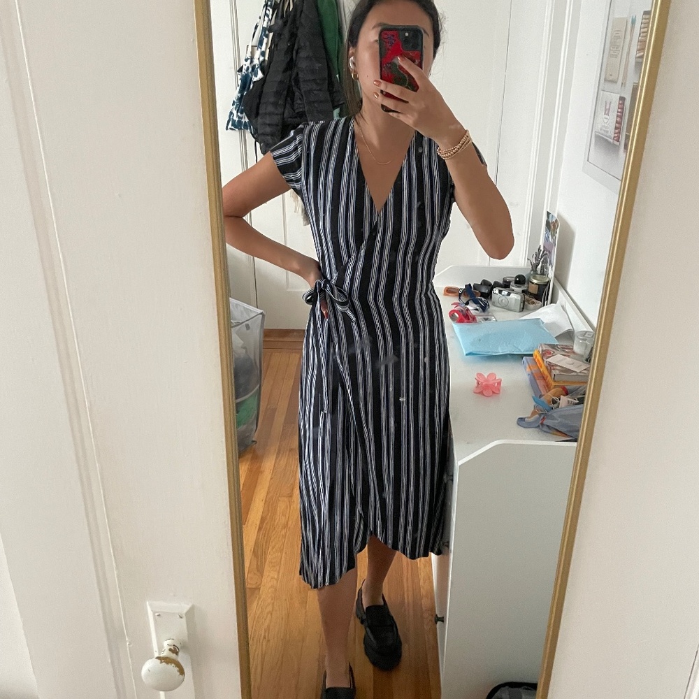 Aritzia midi wrap dress